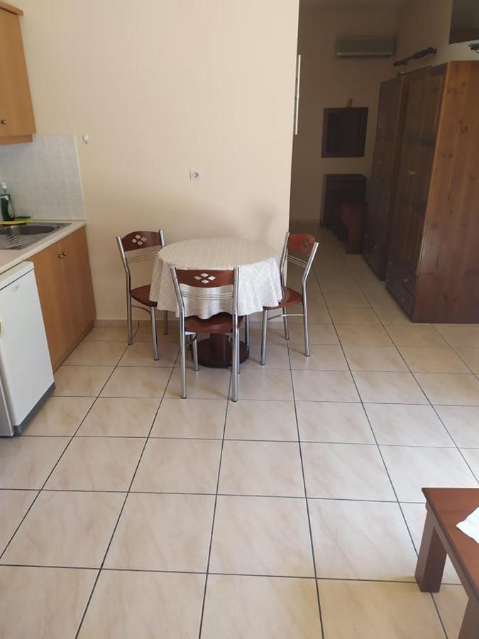 Markos Apartments 4 Stoúpa Eksteriør billede